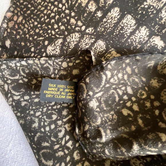 Jose Cotel Paris Floral Geometric Print Silk Scarf 34”x35” Vintage 1987 - Picture 6 of 9